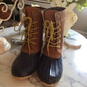 🌿🐦‍🔥NEW Lands’ End Insulated Boots